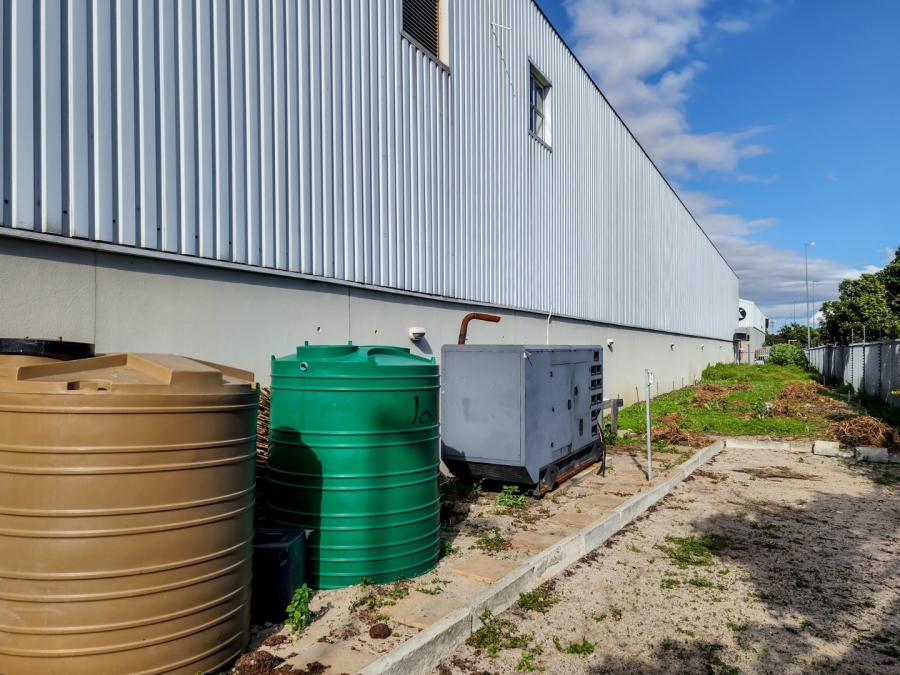 To Let commercial Property for Rent in Montague Gardens Western Cape